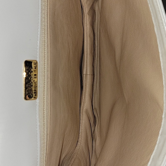 🌟Host Pick🌟Bally Vintage White Leather Crossbody with Black Bow and Black Trim - Picture 10 of 11